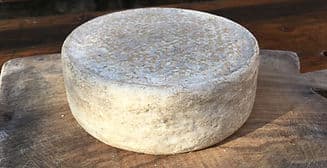Toma semistagionata